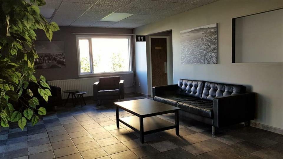 Hotel Asbru By Reykjavik Keflavik Airport Extérieur photo